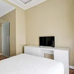 The River Corner 4*